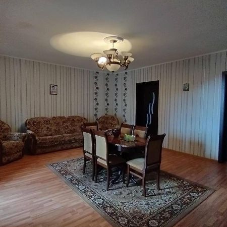 Katskhi Dito'S House מראה חיצוני תמונה